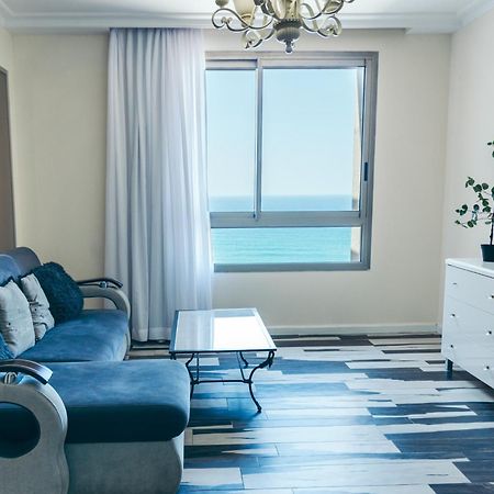 Almog Beach Apt Hotel מלון דירות אלמוג ביץ' Haifa Esterno foto