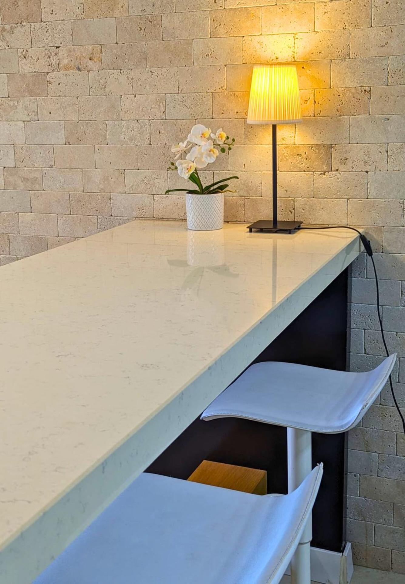 Almog Beach Apt Hotel מלון דירות אלמוג ביץ' Haifa Esterno foto