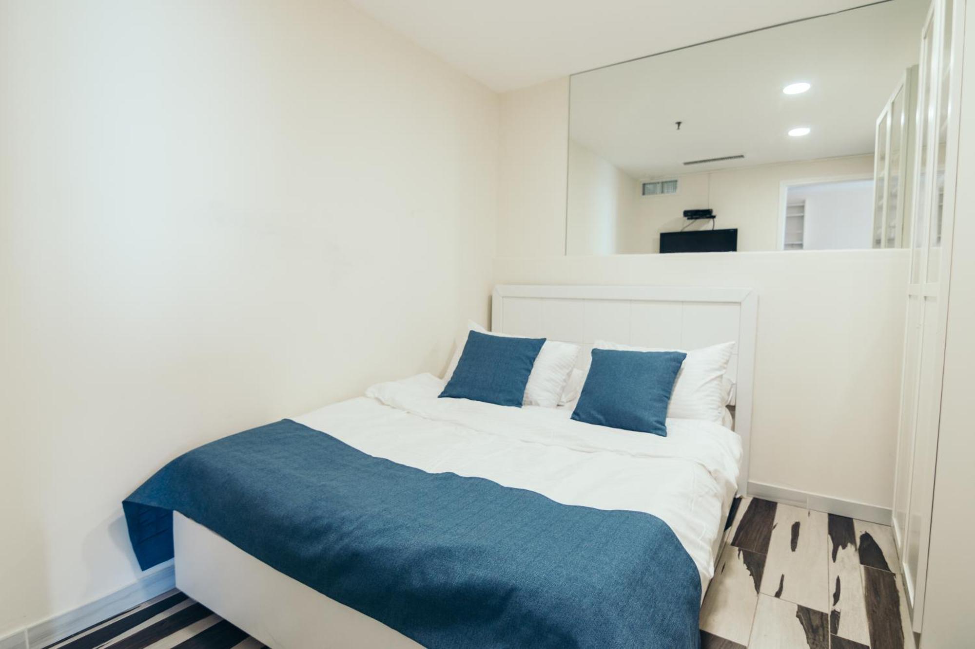 Almog Beach Apt Hotel מלון דירות אלמוג ביץ' Haifa Esterno foto